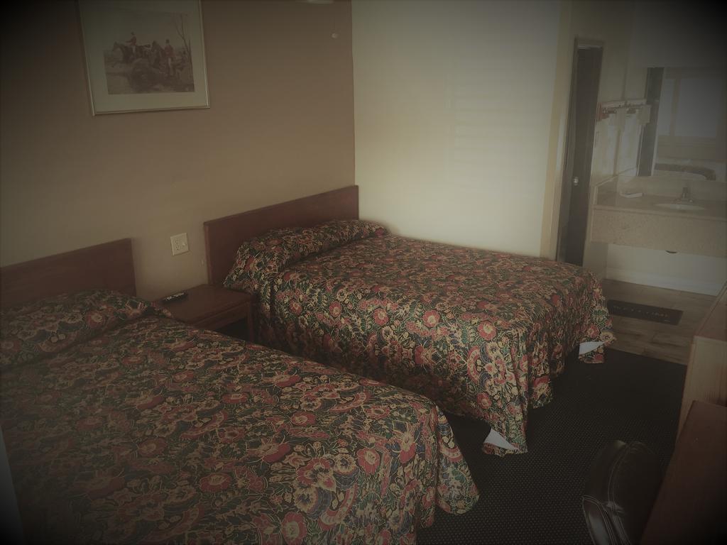 Budget Inn Riverside Ngoại thất bức ảnh